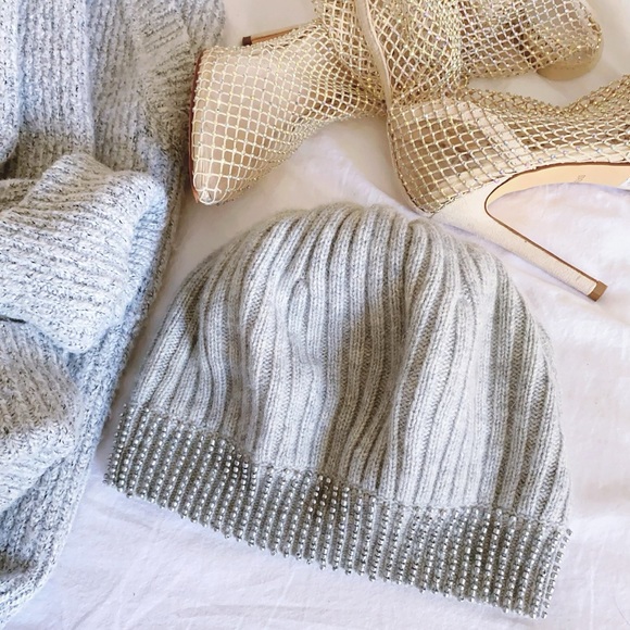 Cynthia Rowley cashmere hat - Picture 3 of 9